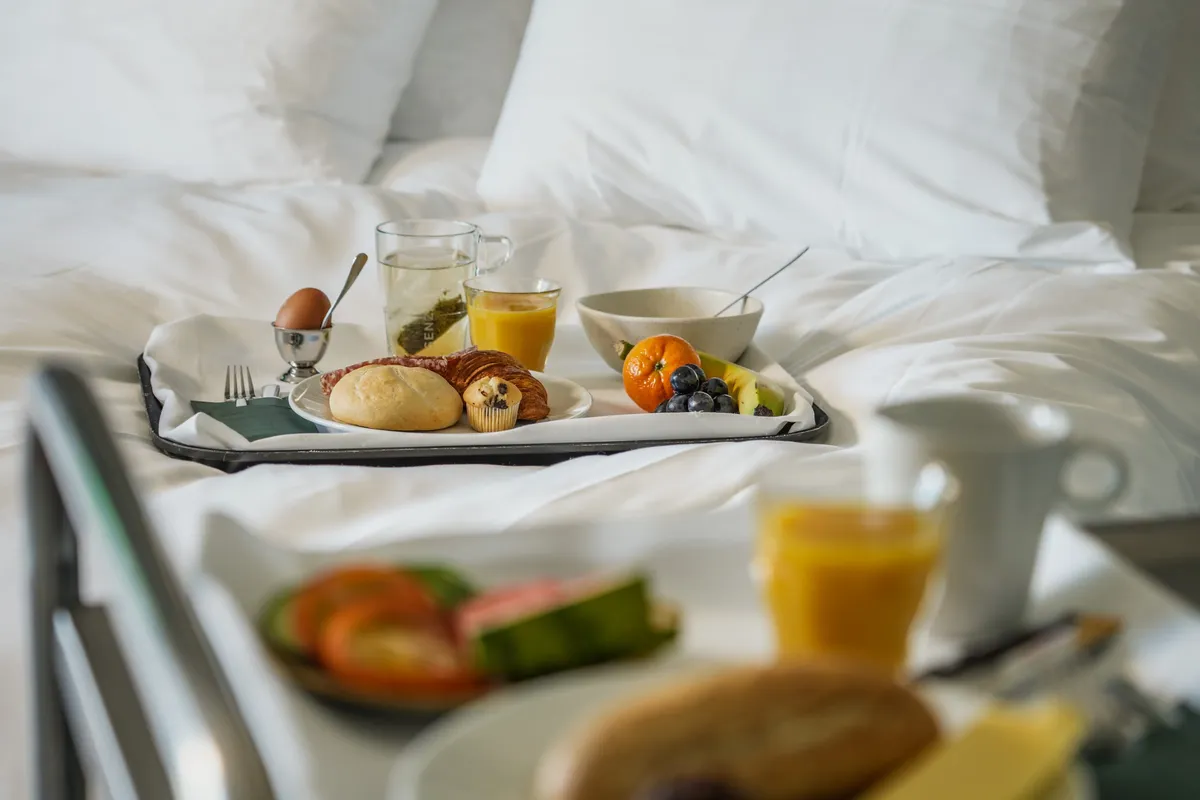 Roomservice-image