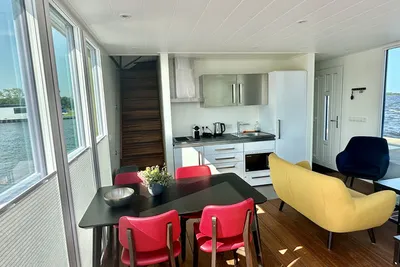 Houseboat 'Robbedoes'-image