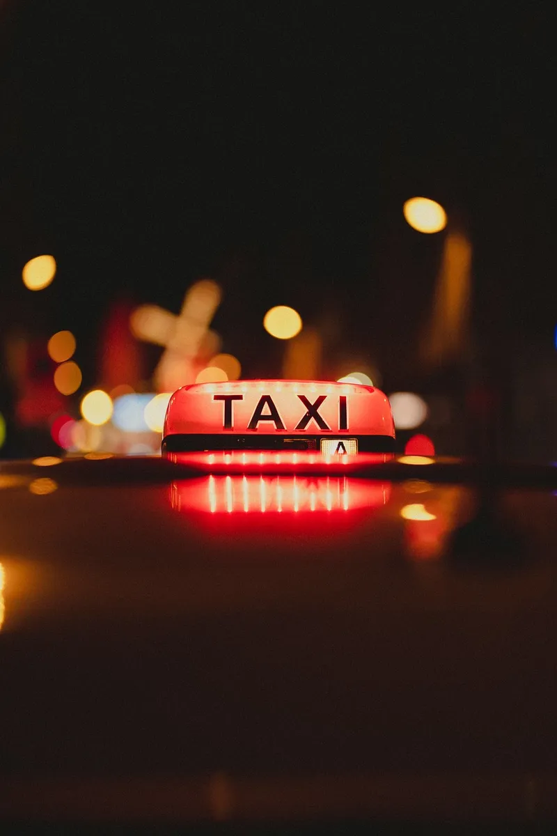 Bus- en Taxi standplaats-image