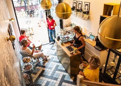 Grand Café De Koningin-image