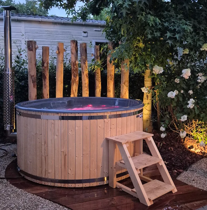 Hottub-image