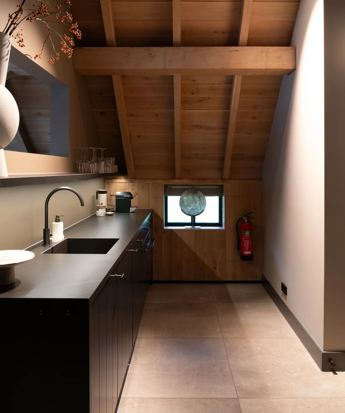 Oven/Magnetron Combi-image