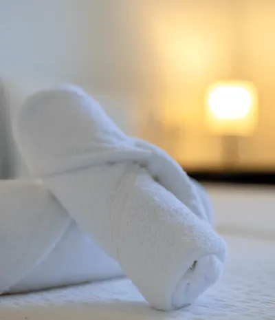 Contact of melden-image