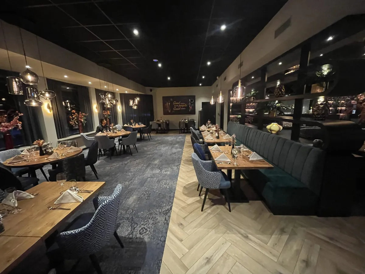 Restaurants in de buurt-image