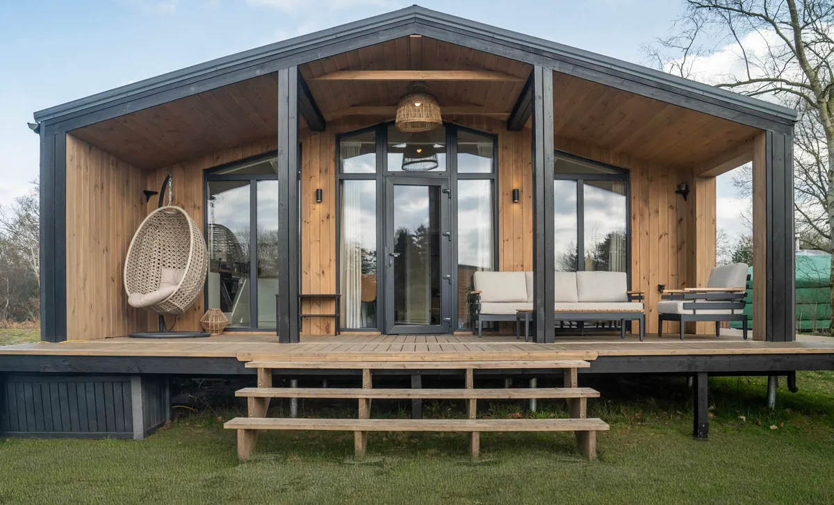 Slowlodge Bloom-image