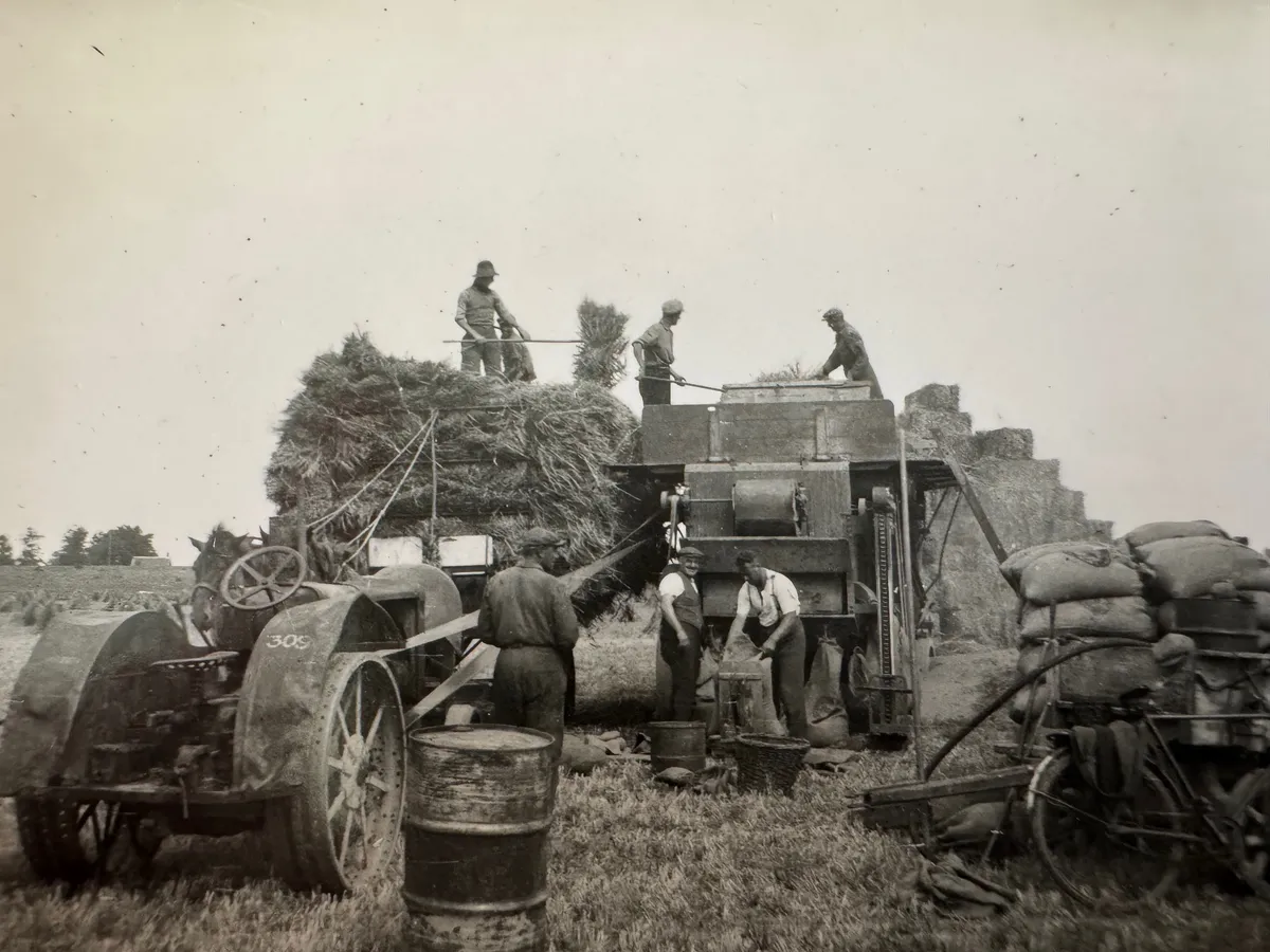 De boerderij-image