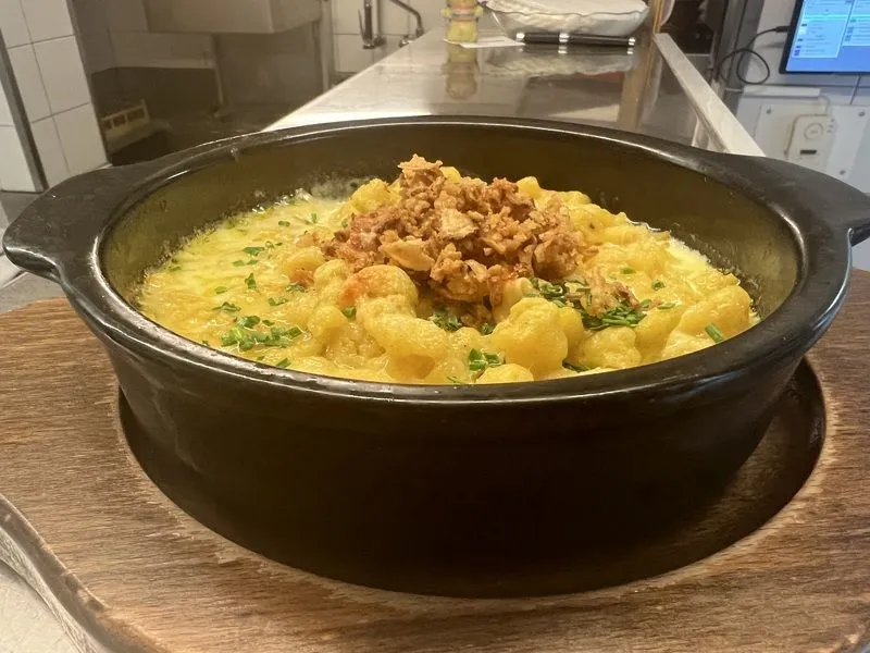                 Einen Tisch reservieren-image