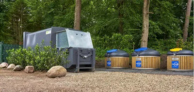 Afval weggooien-image