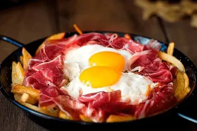 Huevos rotos-image