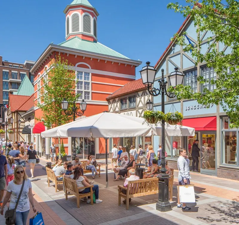 Designer Outlet Roermond-image