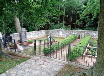 Hluboké  48 km-image