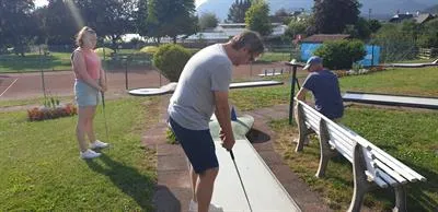 Zomeractiviteiten rondom het huis en in het dorp-image