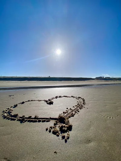 Getijde Bergen aan zee-image
